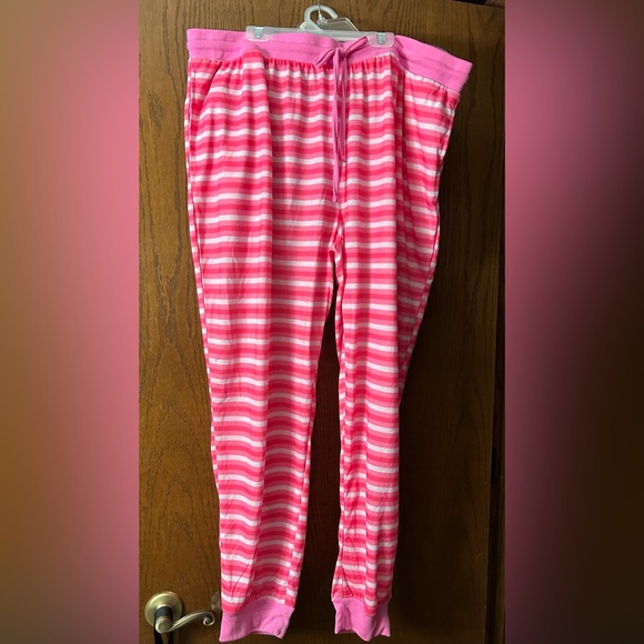 Barbie Women's 2-Piece Long Sleeve Sleepwear Jogger Pajama Set XXL - Picture 9 of 12